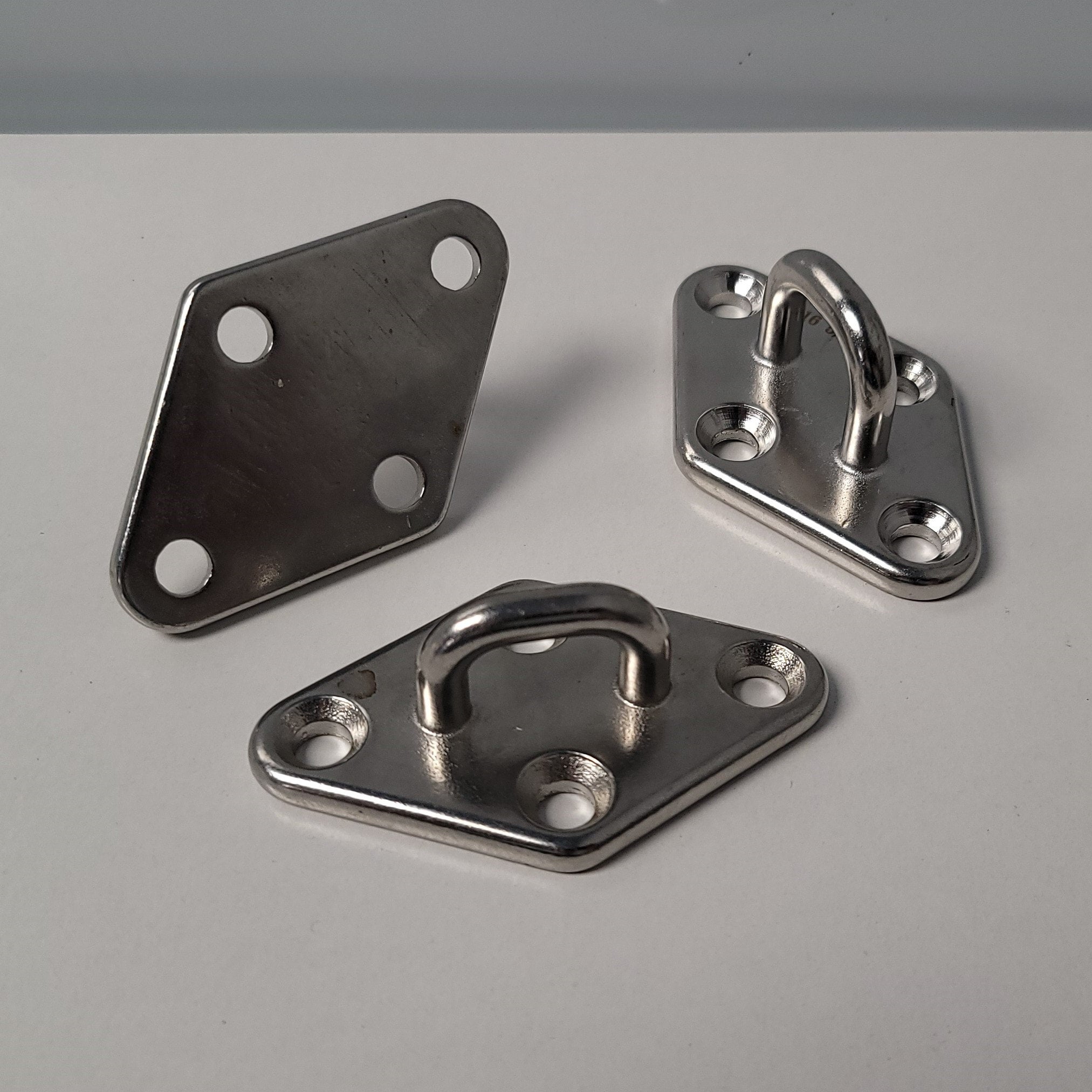 Diamond Pad Eyes Custom Shade Sails